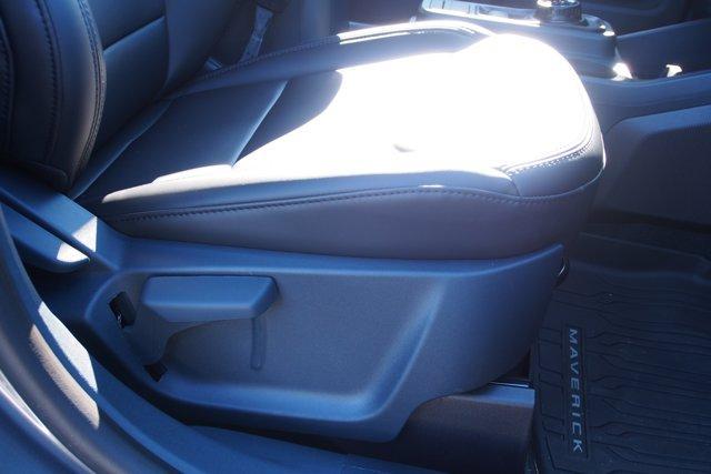 new 2025 Ford Maverick car, priced at $39,992