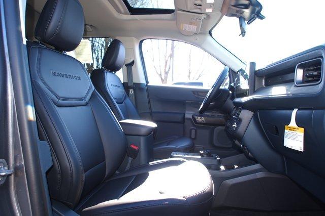 new 2025 Ford Maverick car, priced at $39,992
