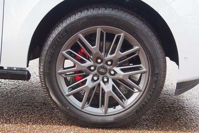 used 2025 Ford Expedition Max car, priced at $79,330