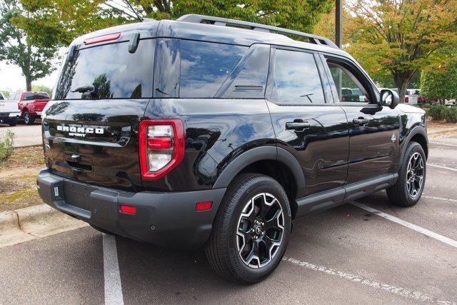 new 2025 Ford Bronco Sport car, priced at $32,972