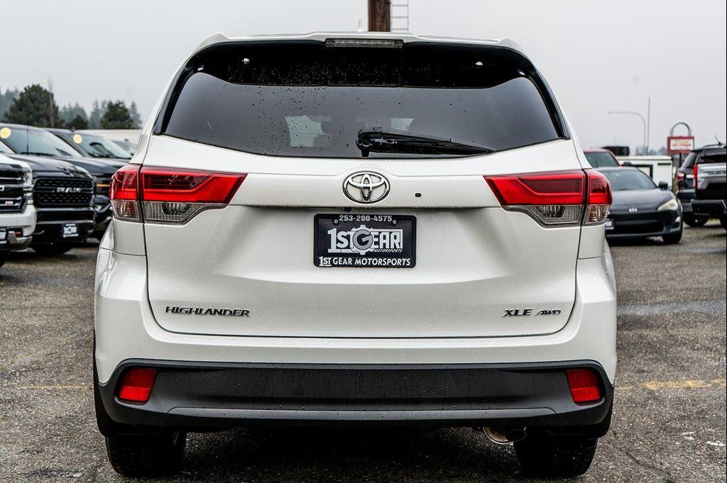 used 2018 Toyota Highlander car, priced at $25,977