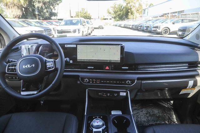 new 2026 Kia Carnival Hybrid car, priced at $41,508