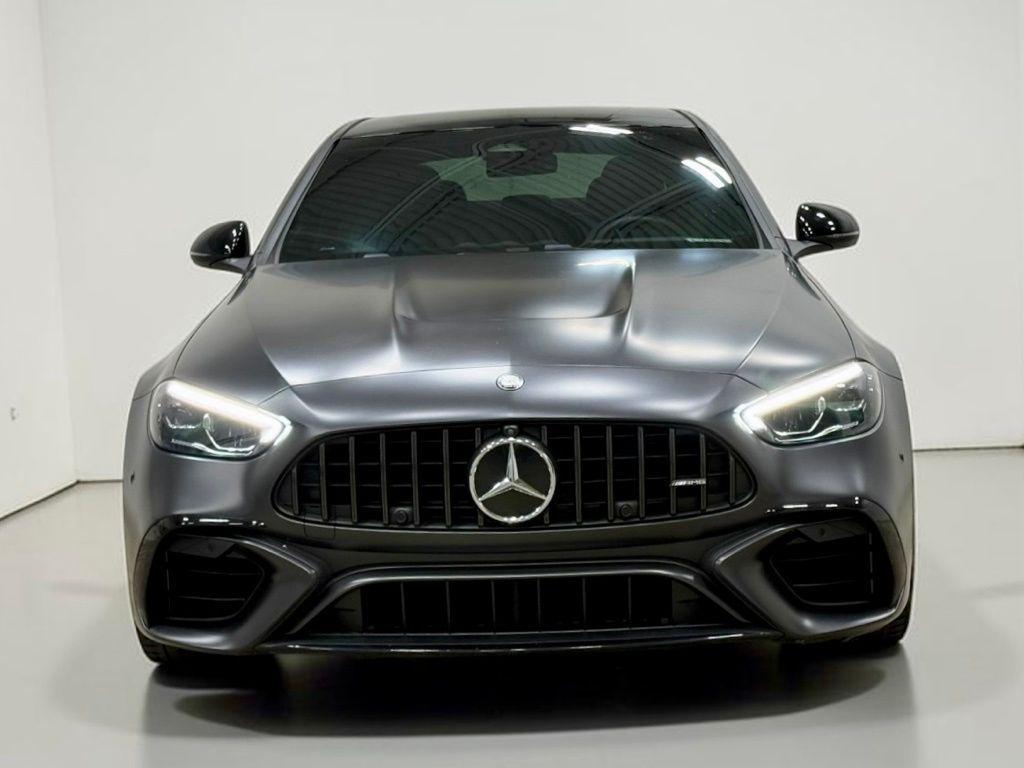 Mercedes-Benz C-Class view 8
