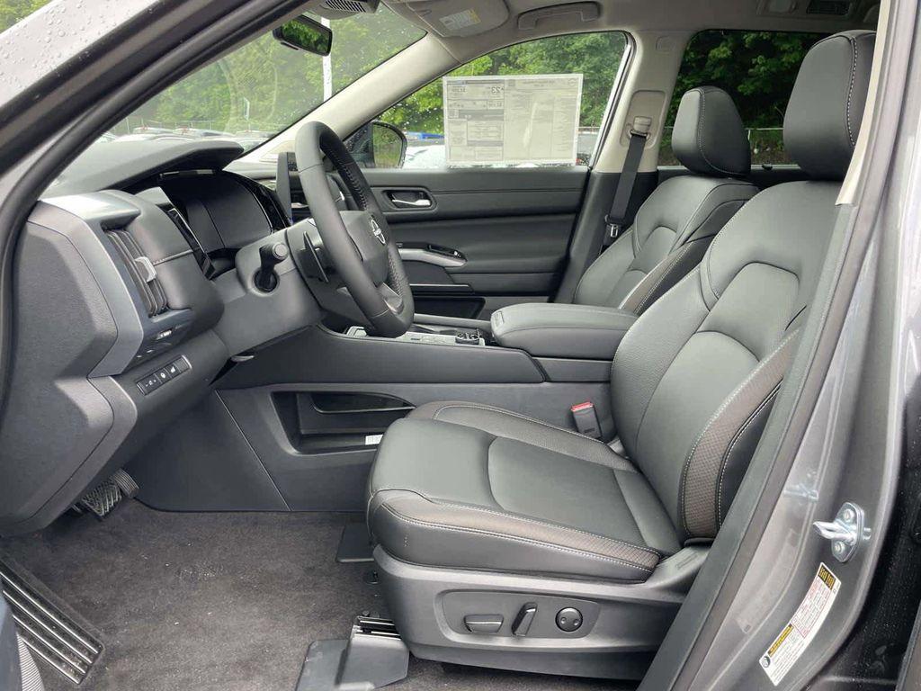 new 2026 Nissan Pathfinder car, priced at $48,584