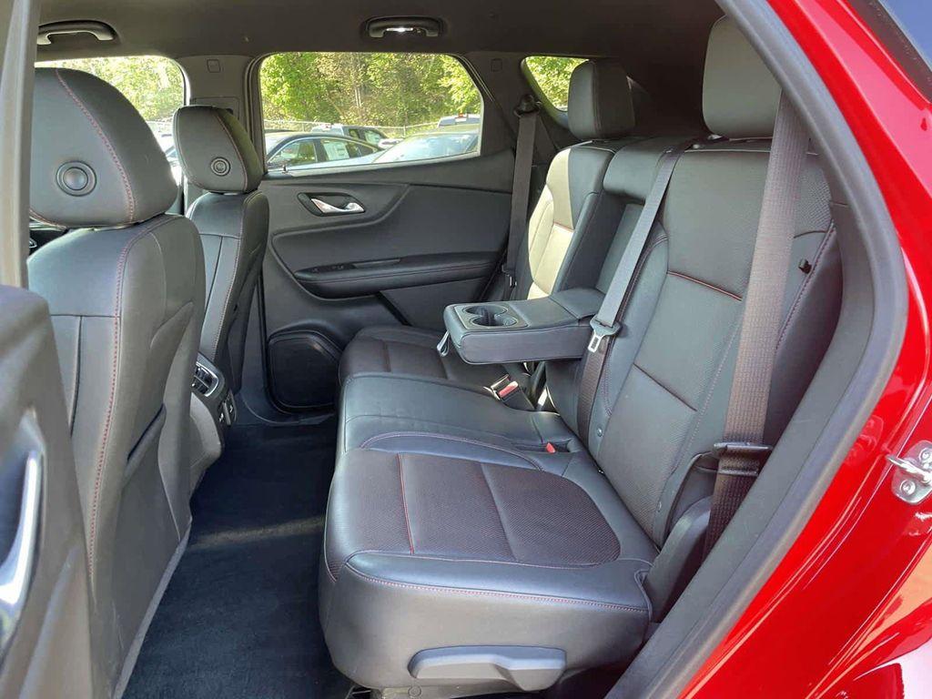 used 2024 Chevrolet Blazer car, priced at $33,283