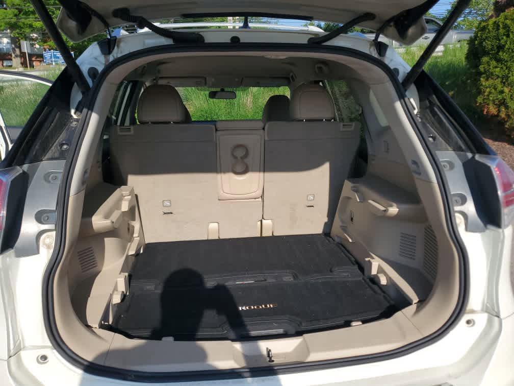 used 2016 Nissan Rogue car, priced at $14,464