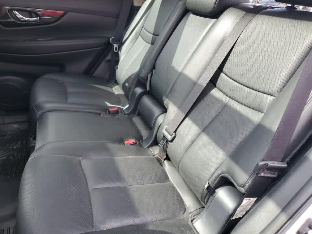 used 2018 Nissan Rogue car, priced at $14,287