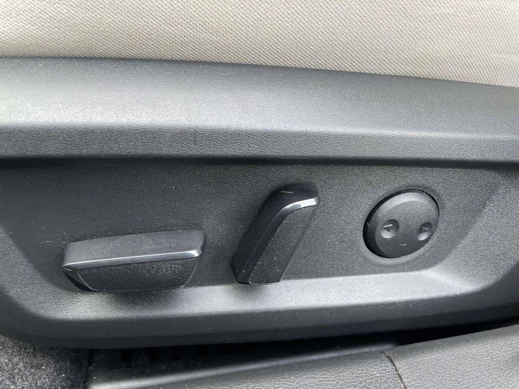 used 2023 Nissan Rogue car, priced at $21,999