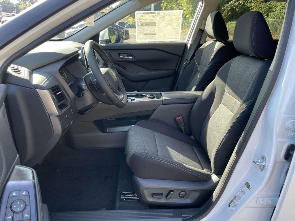 new 2026 Nissan Rogue car, priced at $33,303