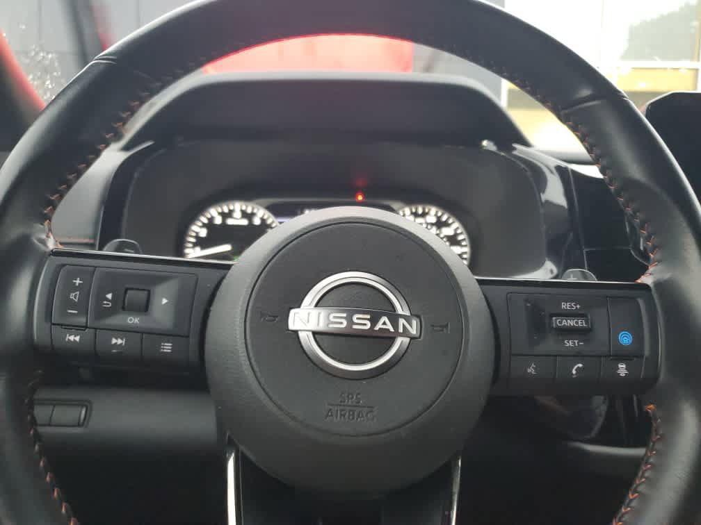 2023 Super Black Nissan Pathfinder