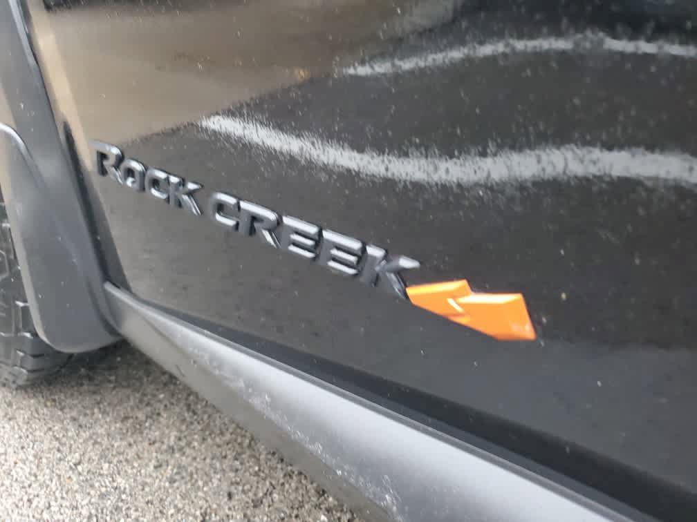 2023 Super Black Nissan Pathfinder