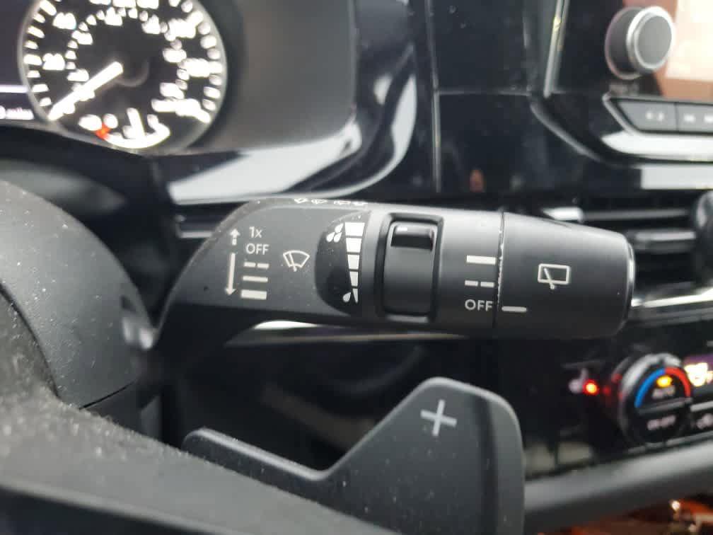 2023 Super Black Nissan Pathfinder