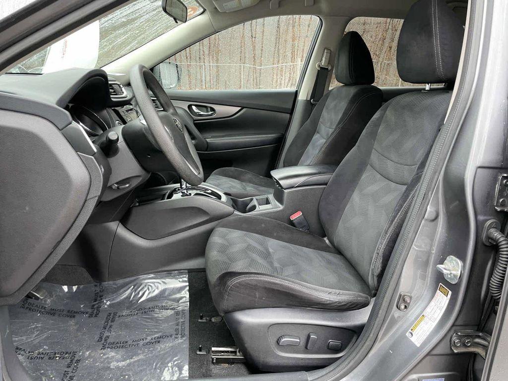 used 2014 Nissan Rogue car, priced at $7,888