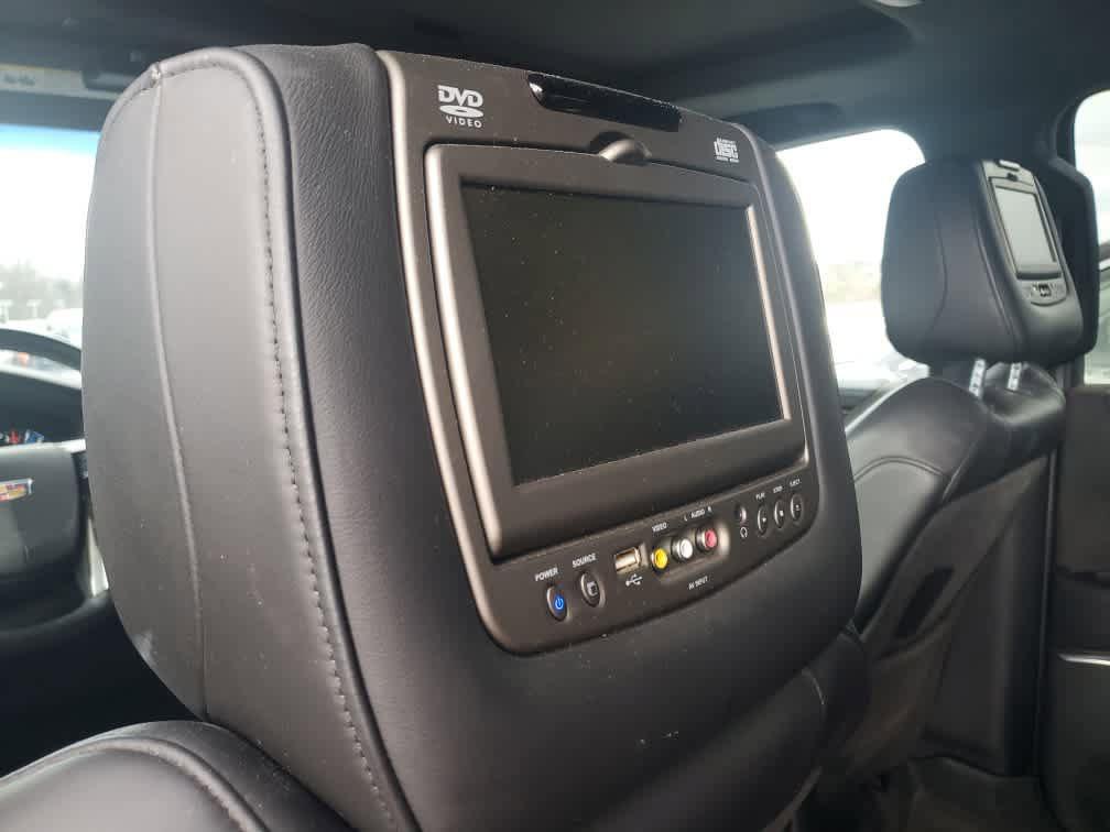 used 2019 Cadillac Escalade ESV car, priced at $28,801