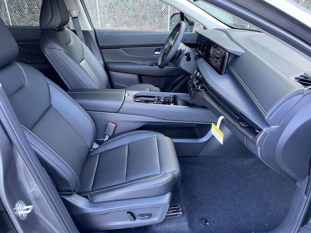 new 2025 Nissan Murano car, priced at $40,891