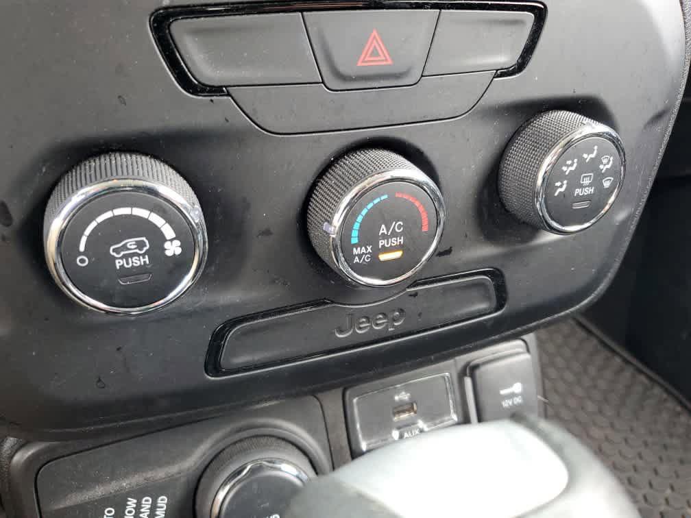 used 2019 Jeep Renegade car, priced at $14,015