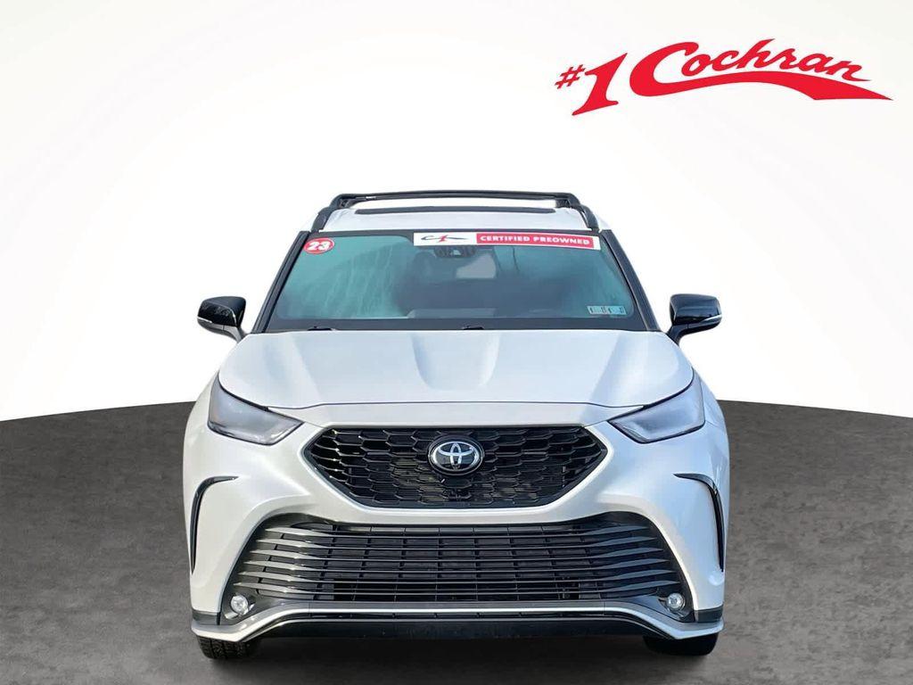 used 2023 Toyota Highlander car, priced at $32,936