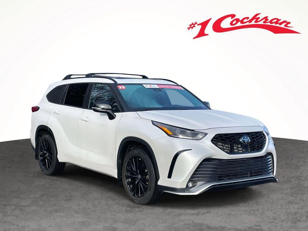 used 2023 Toyota Highlander car, priced at $32,936
