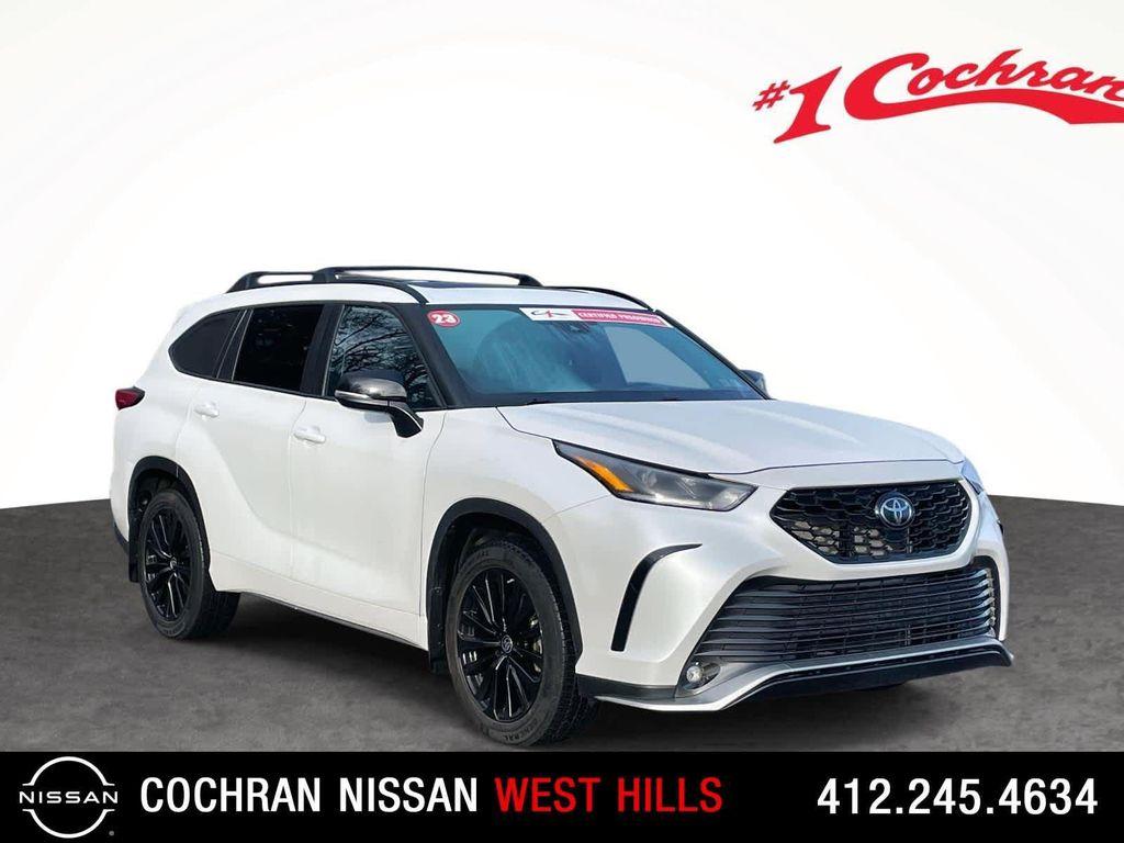used 2023 Toyota Highlander car, priced at $32,936