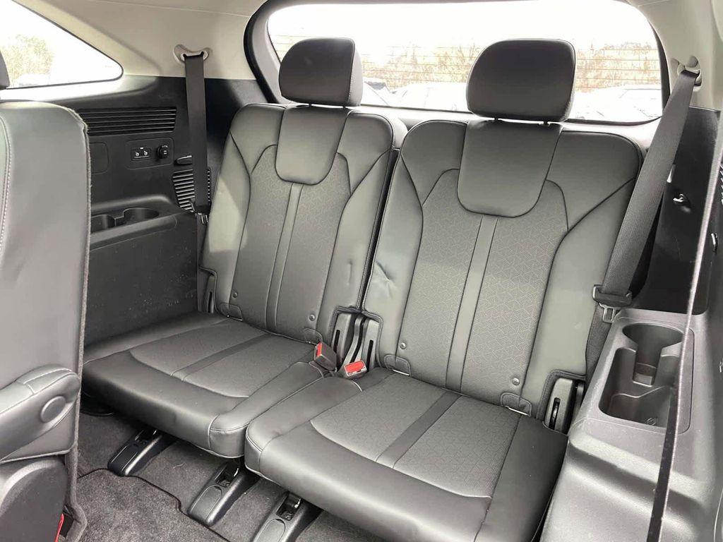 used 2022 Kia Sorento car, priced at $27,498