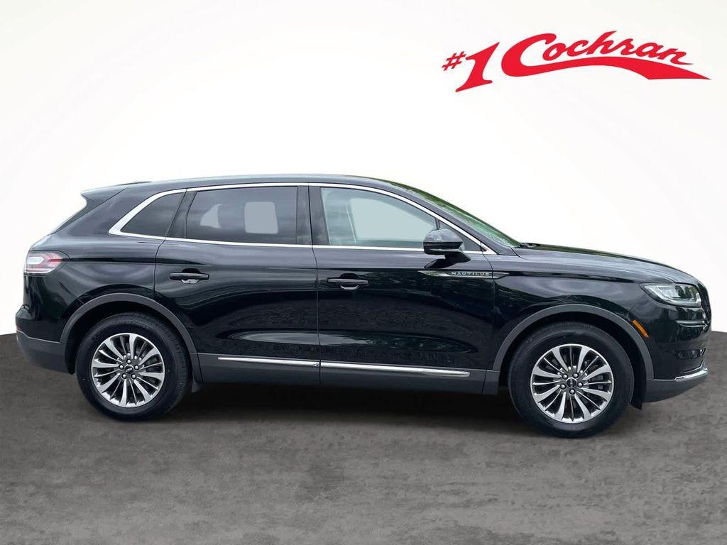 used 2021 Lincoln Nautilus car, priced at $21,998