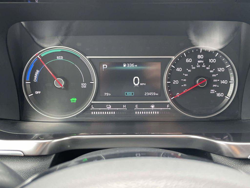 used 2023 Kia Sorento Hybrid car, priced at $30,488