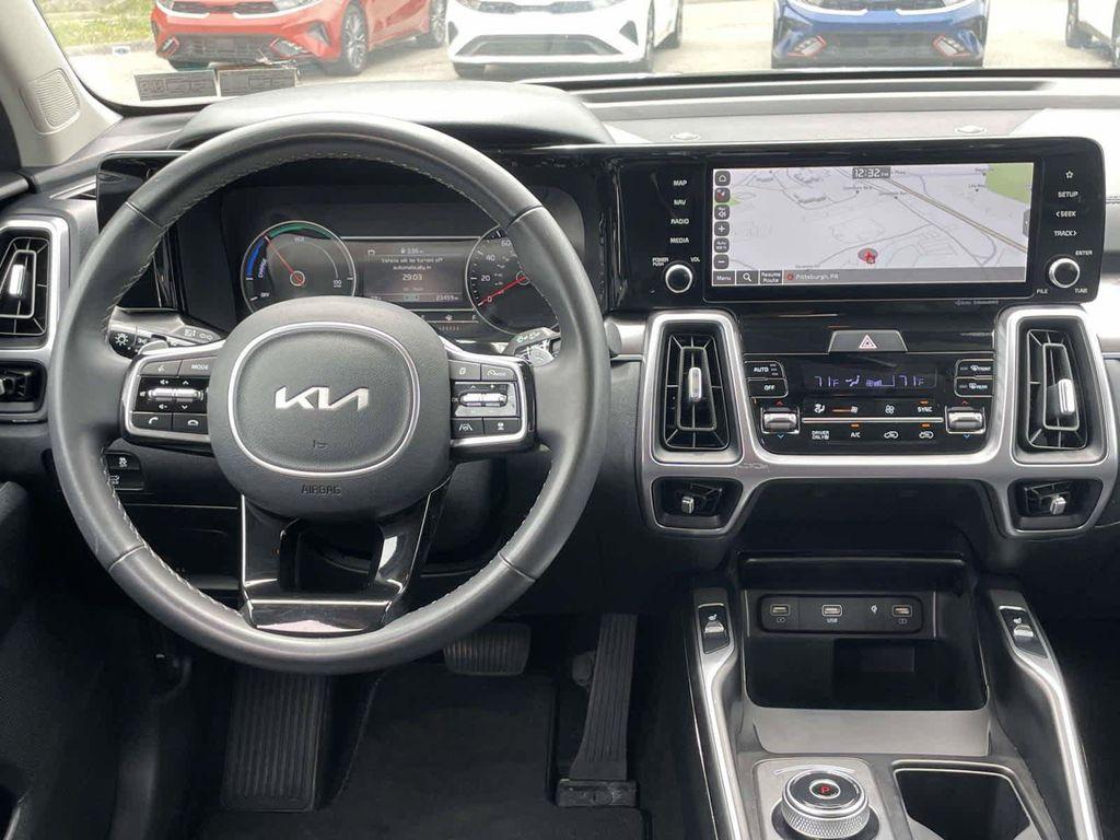 used 2023 Kia Sorento Hybrid car, priced at $30,488