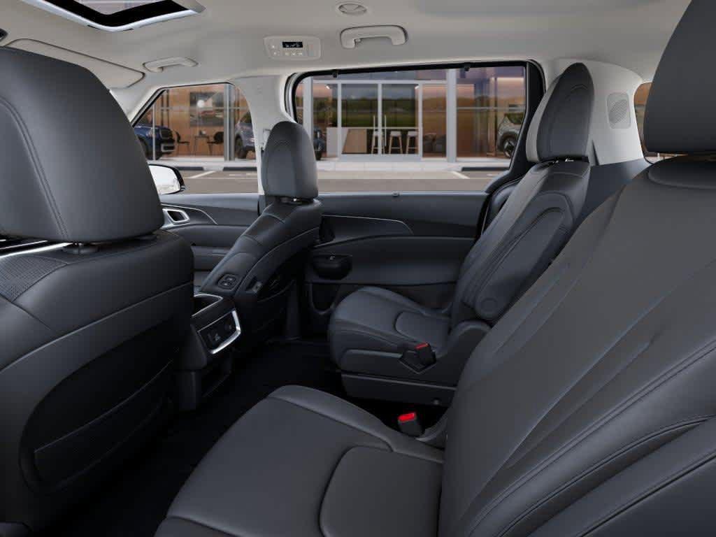 new 2027 Kia Carnival Hybrid car, priced at $50,033