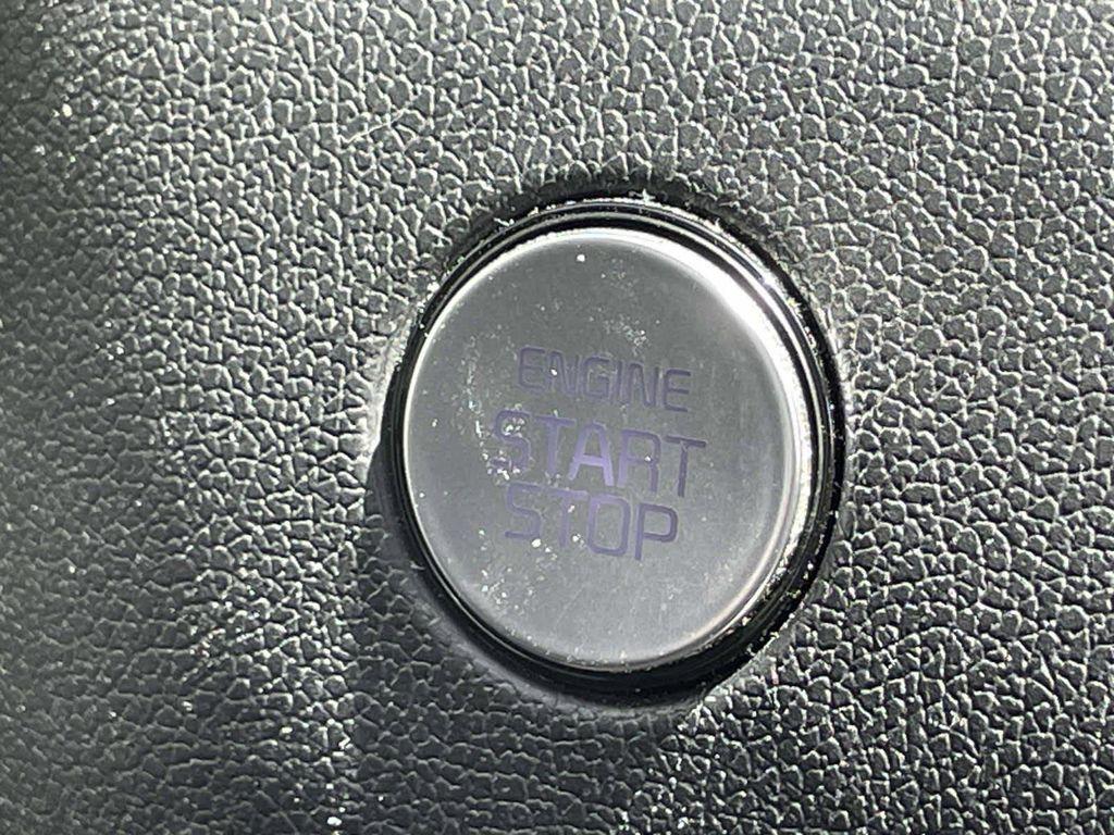 used 2023 Kia Sorento Hybrid car, priced at $26,998