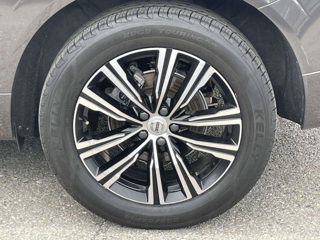 used 2022 Volvo XC60 car, priced at $29,488