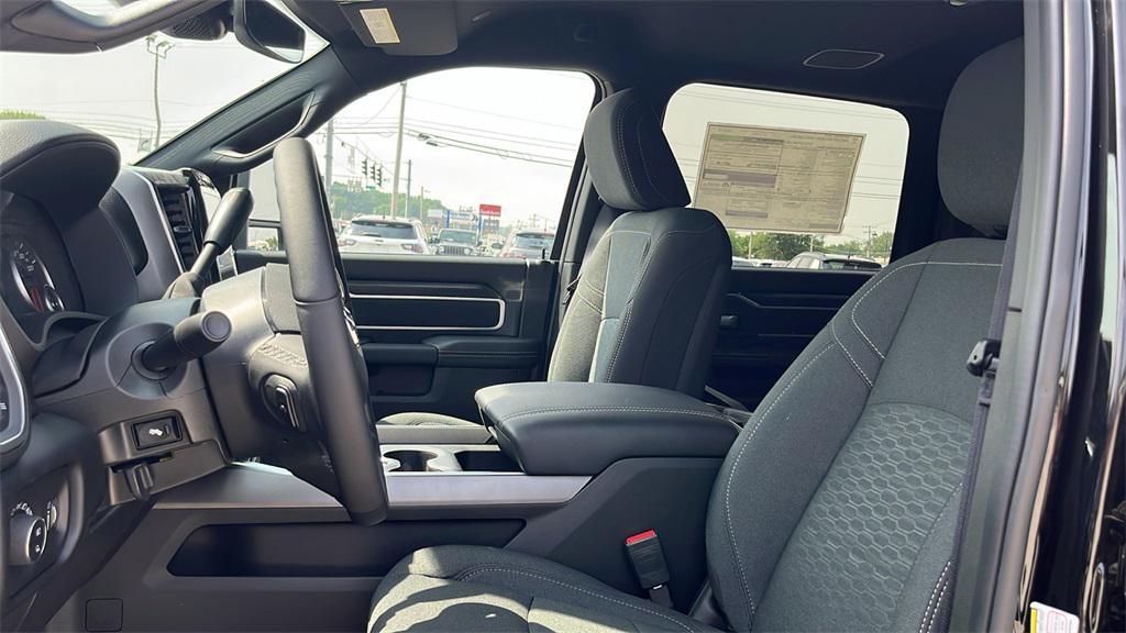 new 2025 Ram 2500 car, priced at $73,727