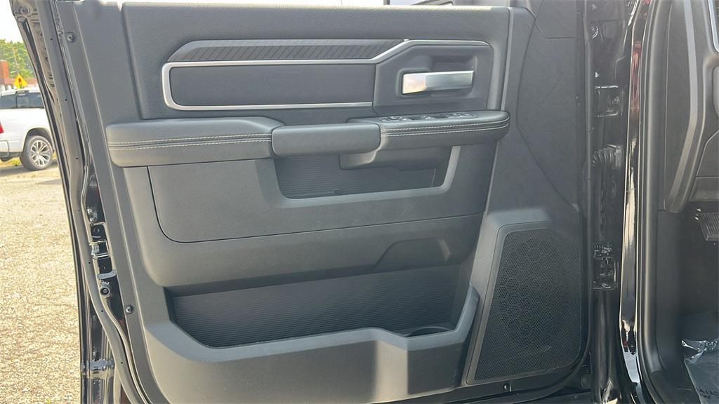 new 2025 Ram 2500 car, priced at $73,727