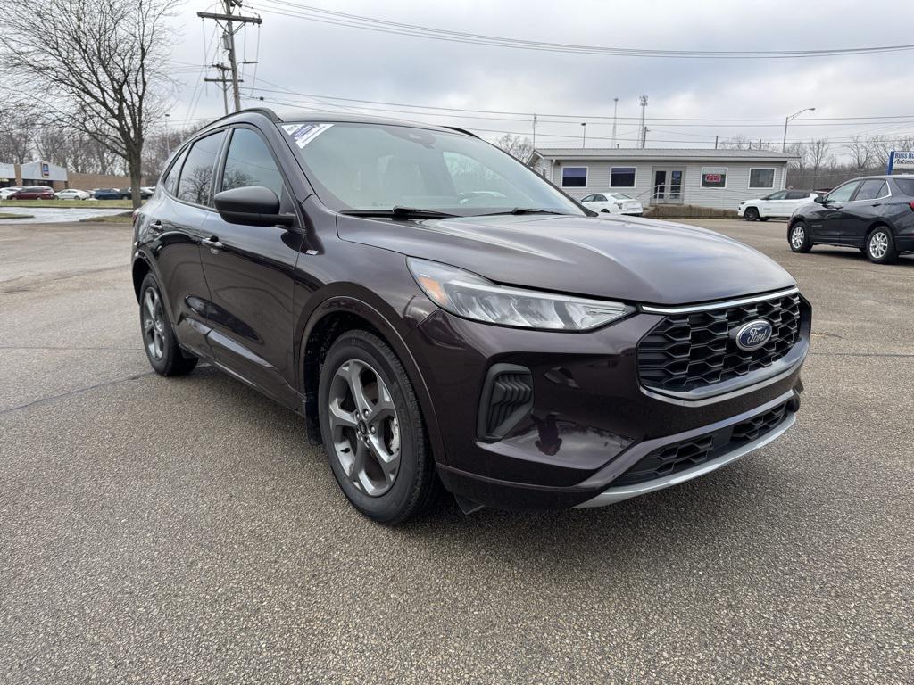 used 2023 Ford Escape car, priced at $20,990