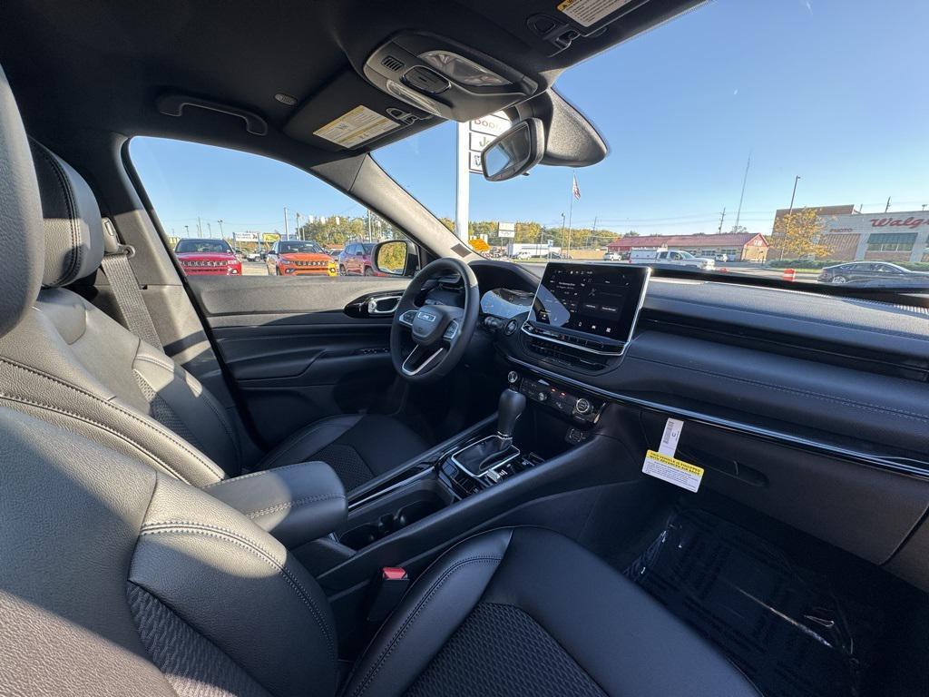 new 2026 Jeep Compass car, priced at $32,887
