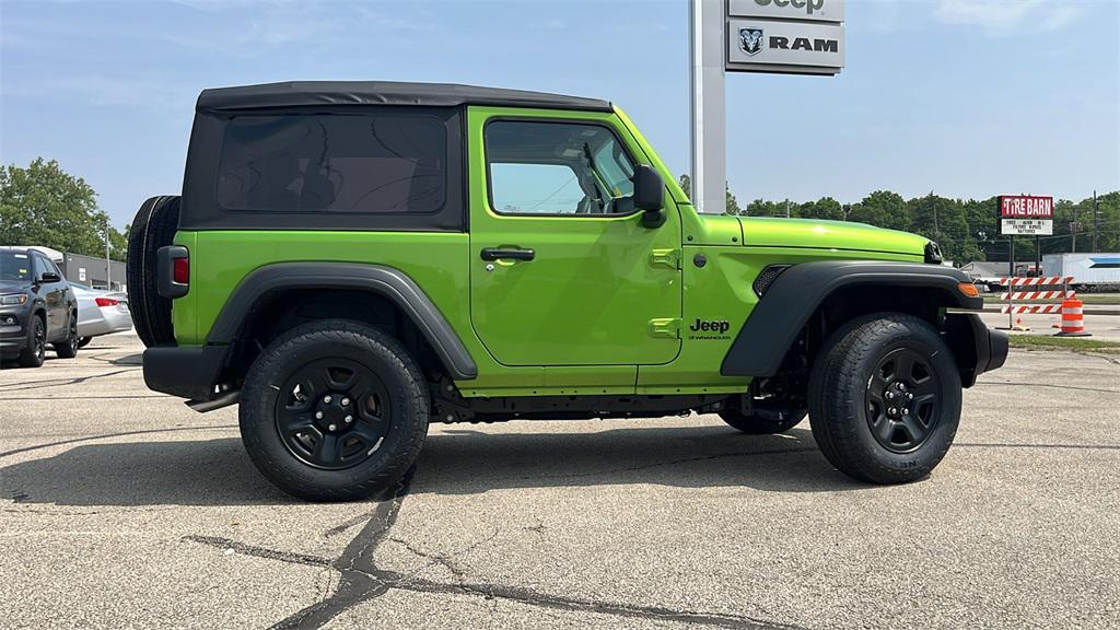 new 2025 Jeep Wrangler car