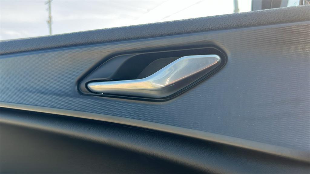 used 2025 Jeep Grand Cherokee L car, priced at $40,990