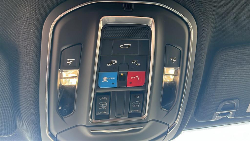 used 2025 Jeep Grand Cherokee L car, priced at $40,990