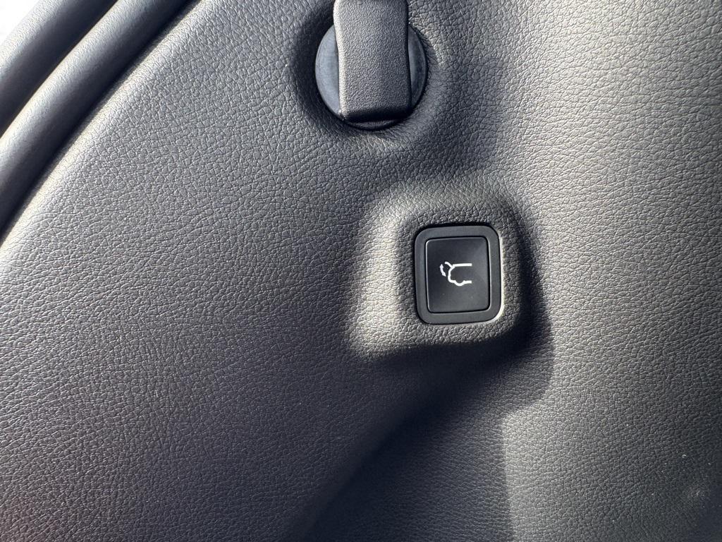 new 2026 Jeep Compass car, priced at $36,670