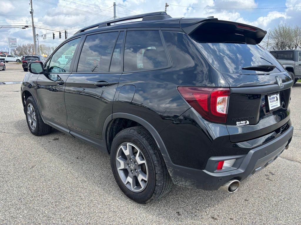 used 2022 Honda Passport car, priced at $28,655