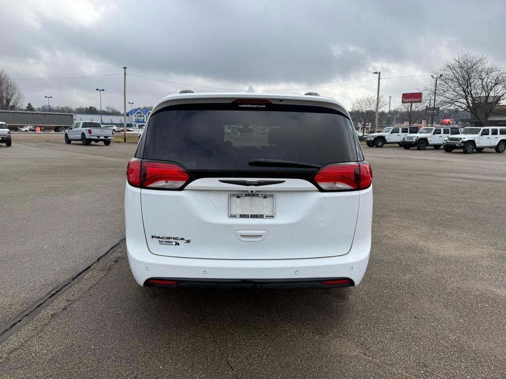 used 2018 Chrysler Pacifica car, priced at $13,715