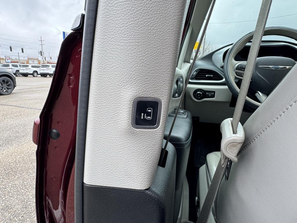 used 2017 Chrysler Pacifica Hybrid car, priced at $17,990