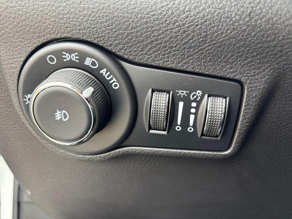 used 2025 Jeep Compass car, priced at $25,999