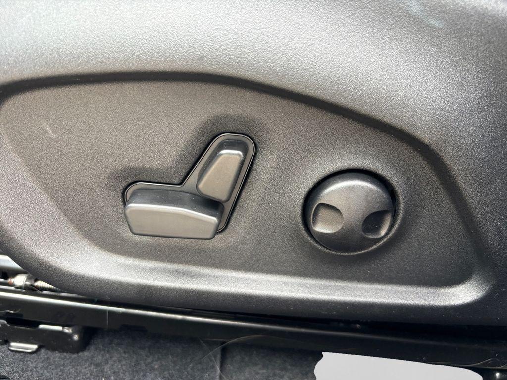 used 2025 Jeep Compass car, priced at $25,999