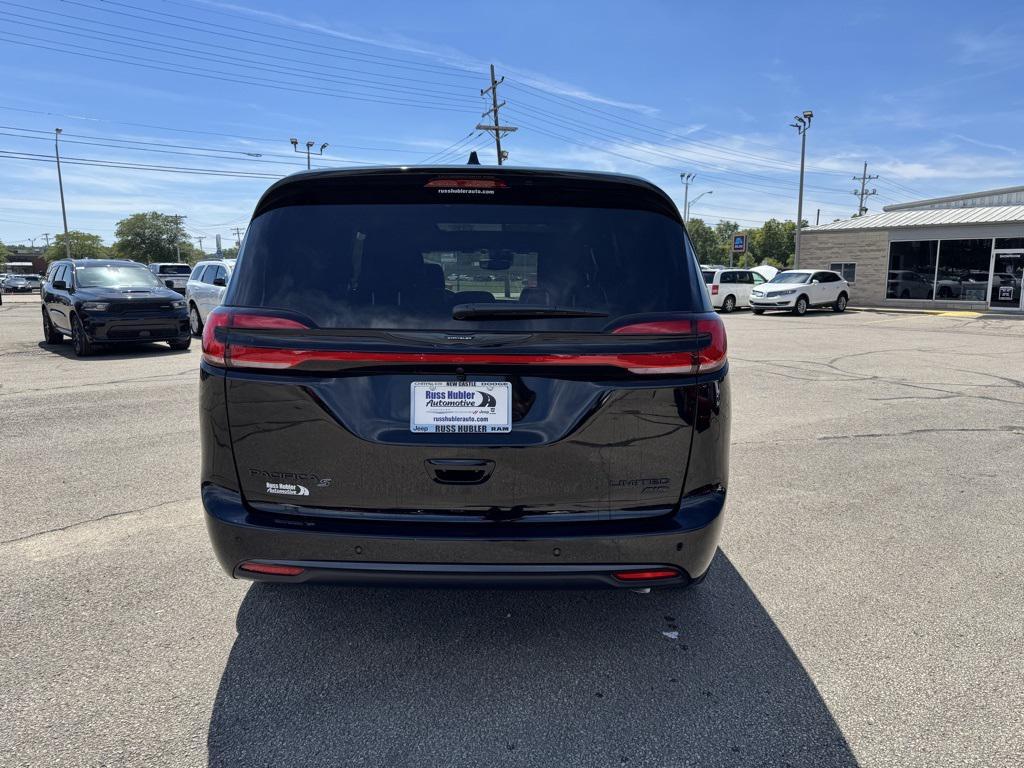 new 2026 Chrysler Pacifica car, priced at $54,672