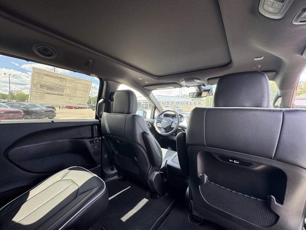 new 2026 Chrysler Pacifica car, priced at $54,672