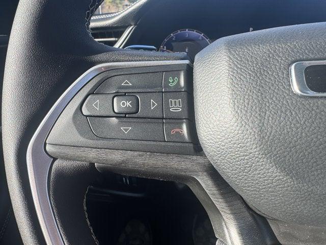 new 2025 Jeep Grand Cherokee car, priced at $54,305