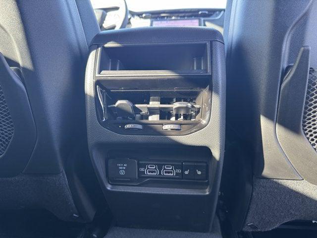 new 2025 Jeep Grand Cherokee car, priced at $54,305