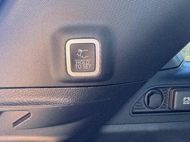 new 2025 Jeep Grand Cherokee car, priced at $41,920