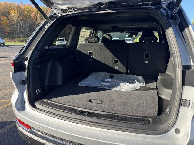 new 2025 Jeep Grand Cherokee car, priced at $41,920