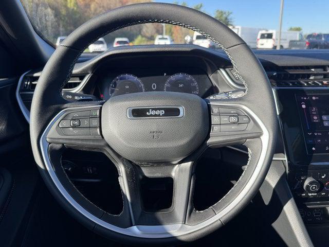 new 2025 Jeep Grand Cherokee car, priced at $41,920